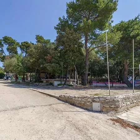 Nada ペトルチャネ