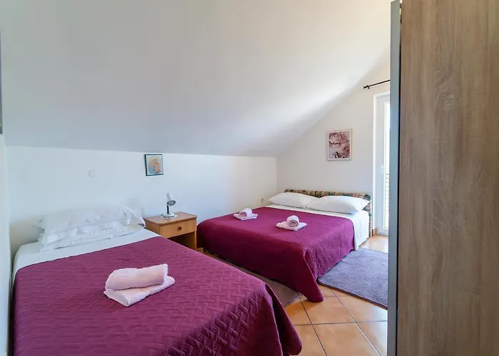 Nada Apartment Petrcane